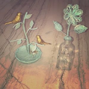 Jewelry holder and matching bottle 🐦🌸